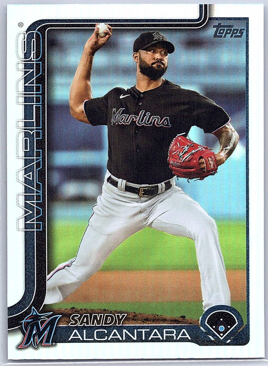 2025 Topps #335 Sandy Alcantara