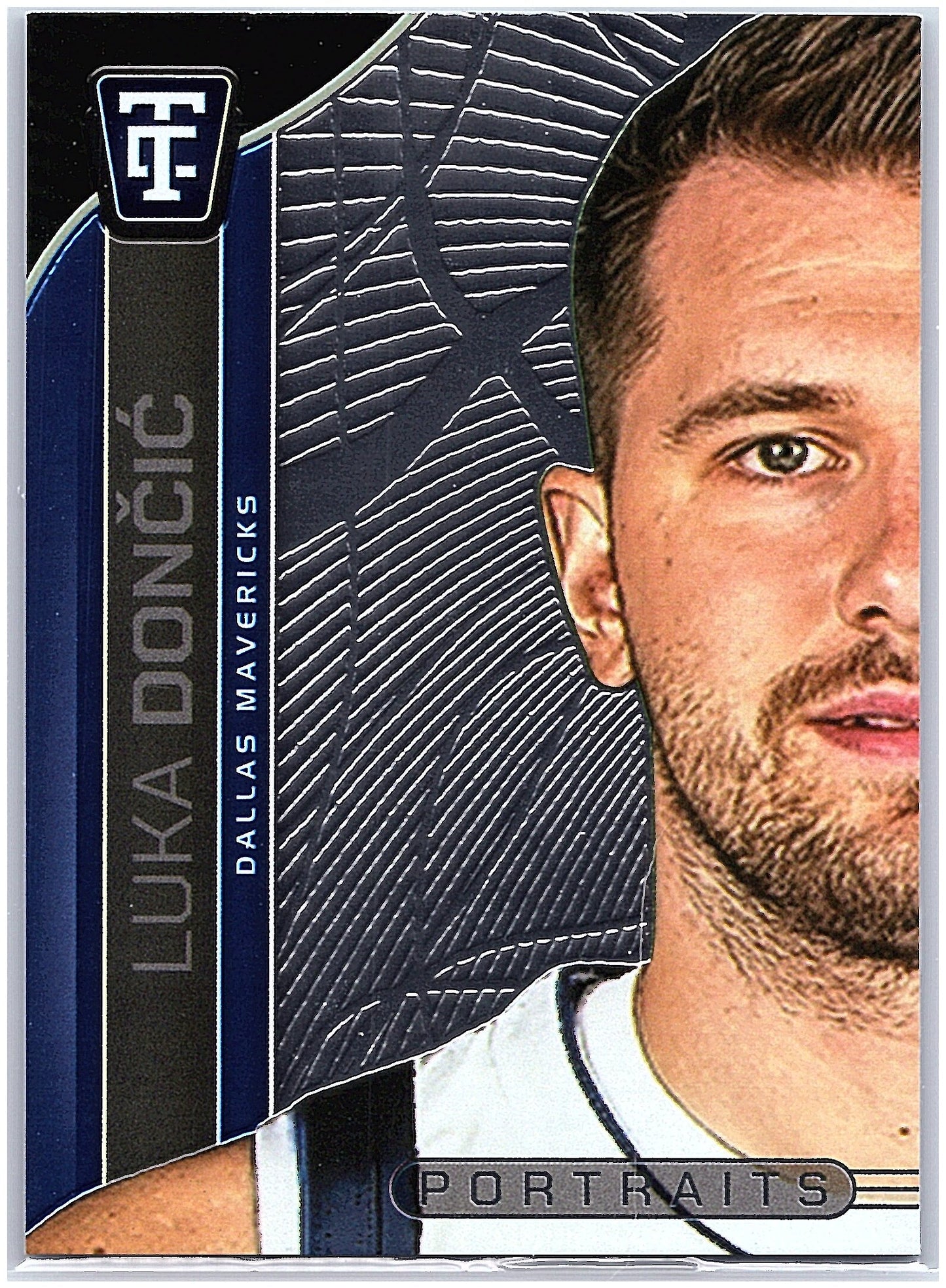 2024-25 Panini Totally Certified #10 Luka Doncic Portraits